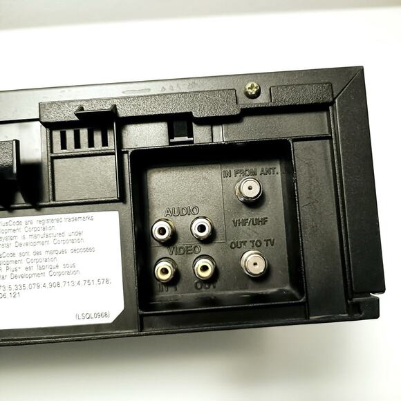 Panasonic Omnivision Blue Line VCR VHS Player PV-V4020 No Remote Tested Working - Picture 5 of 5